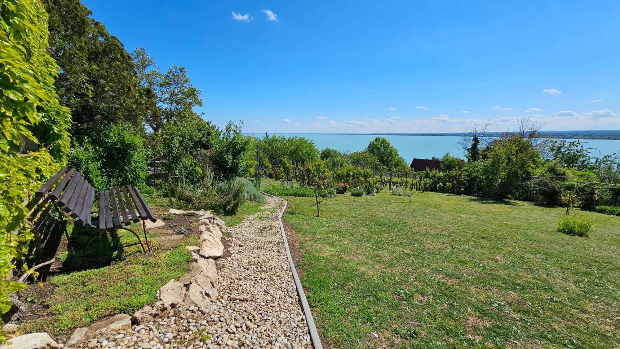 Panorama Apartment Tihany Exterior foto