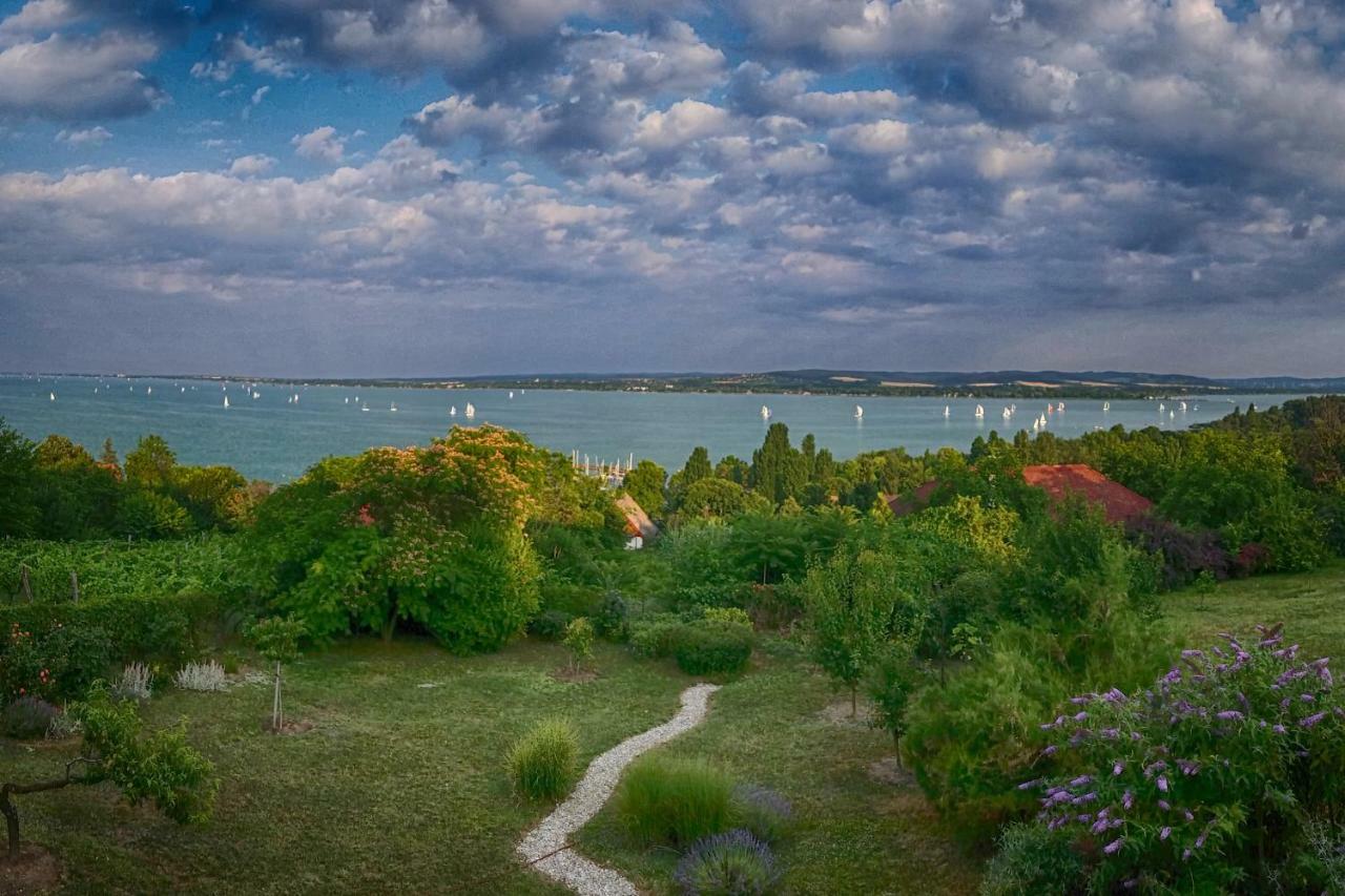 Panorama Apartment Tihany Exterior foto
